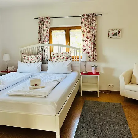 Magdalena - Ruhig, Zentral, Schoene Sonnenterrasse Apartman *